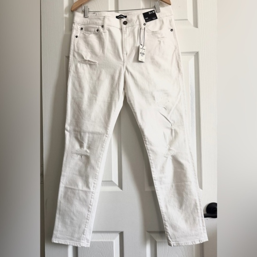 NWT Express White Skinny Jeans for Men
Size 33/30